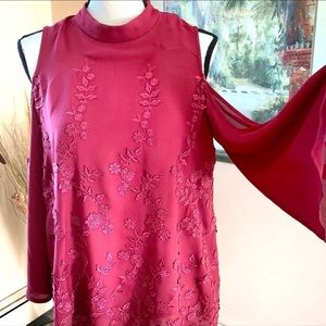 Cold Shoulder Appliqué Top